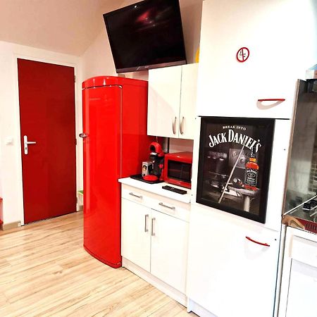 11 - Tres Joli 2 Pieces Tout Equipe Pour 1 A 5 Personnes, Vue Sur Parc Arbore, Parking Privatif Gratuit, Grand Fourgon Possible, Tout Le Linge De Maison Est Fourni Razac-sur-lʼIsle エクステリア 写真