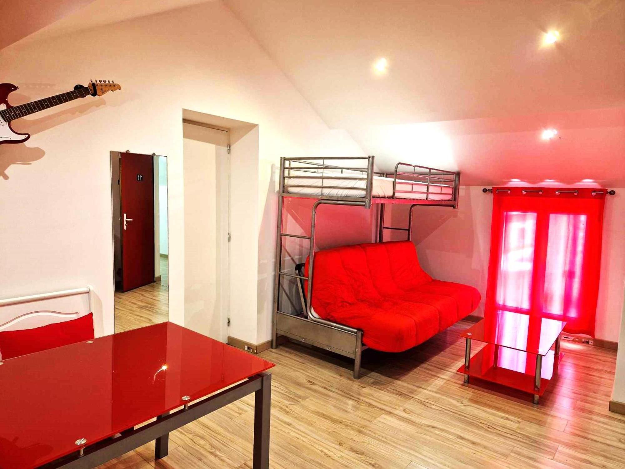 11 - Tres Joli 2 Pieces Tout Equipe Pour 1 A 5 Personnes, Vue Sur Parc Arbore, Parking Privatif Gratuit, Grand Fourgon Possible, Tout Le Linge De Maison Est Fourni Razac-sur-lʼIsle エクステリア 写真