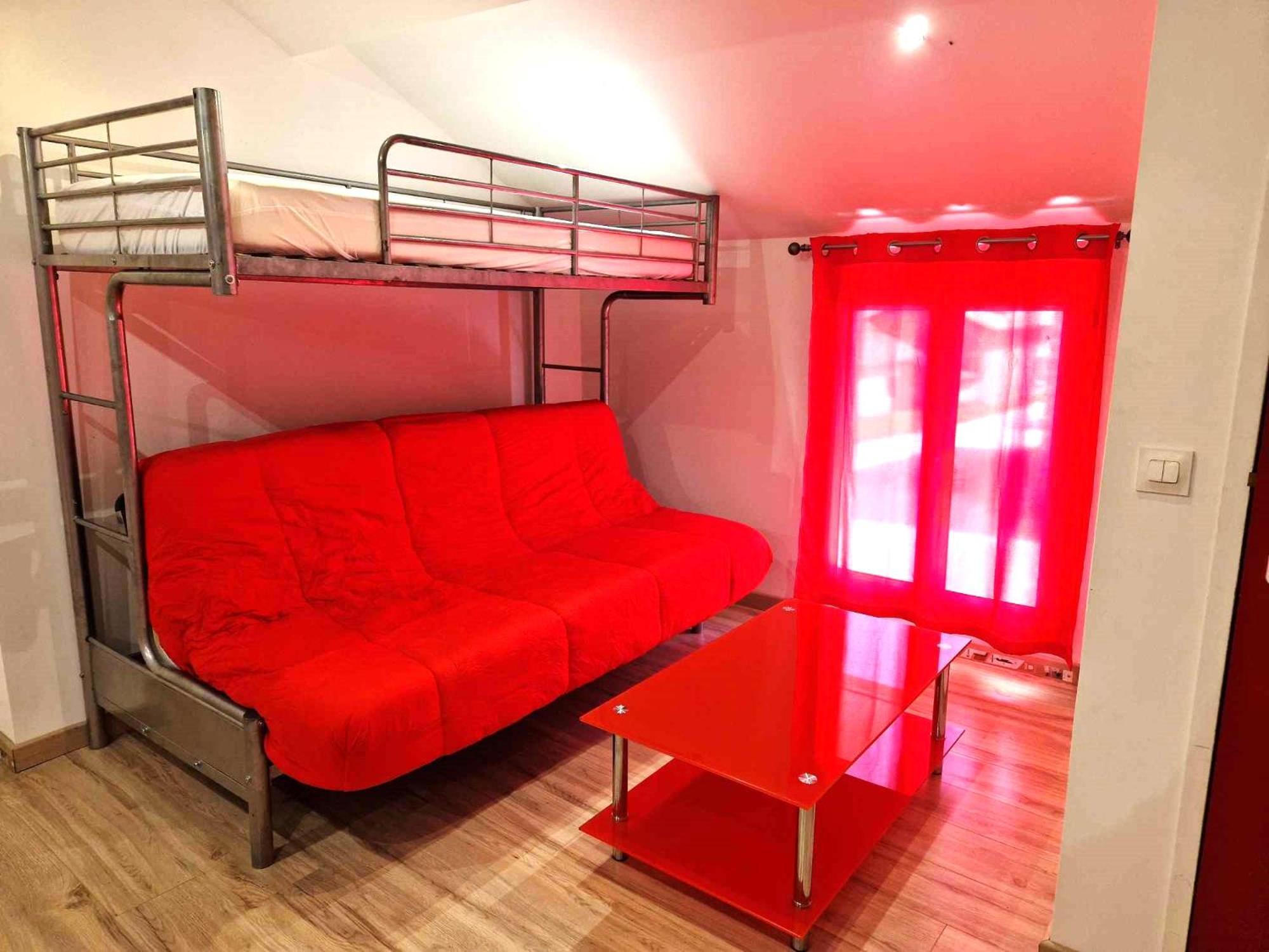 11 - Tres Joli 2 Pieces Tout Equipe Pour 1 A 5 Personnes, Vue Sur Parc Arbore, Parking Privatif Gratuit, Grand Fourgon Possible, Tout Le Linge De Maison Est Fourni Razac-sur-lʼIsle エクステリア 写真